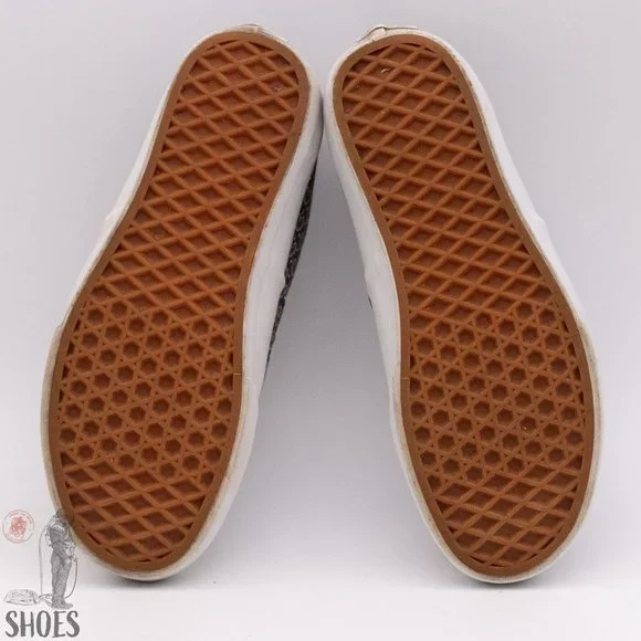 Vans Lace Up Sneaker Women's size 7.0 - Picture 9 of 15